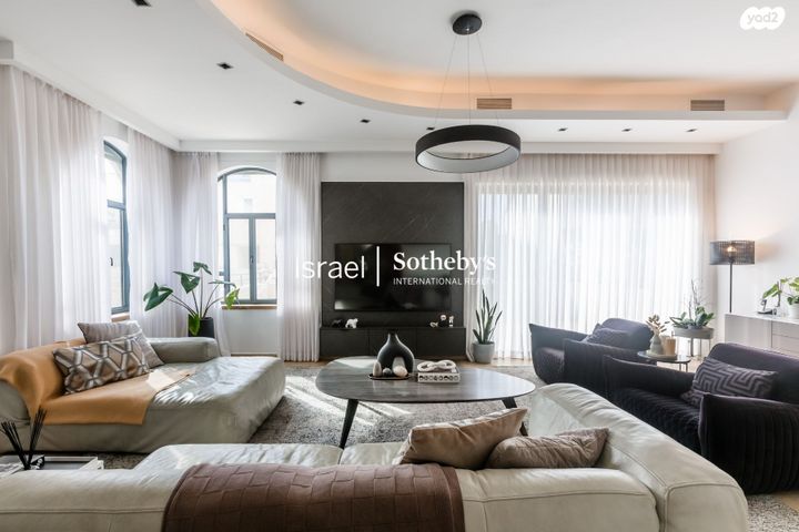 דו משפחתי, רמת דניה, ירושלים