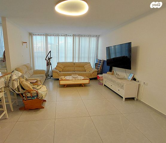 אריה בן אליעזר 