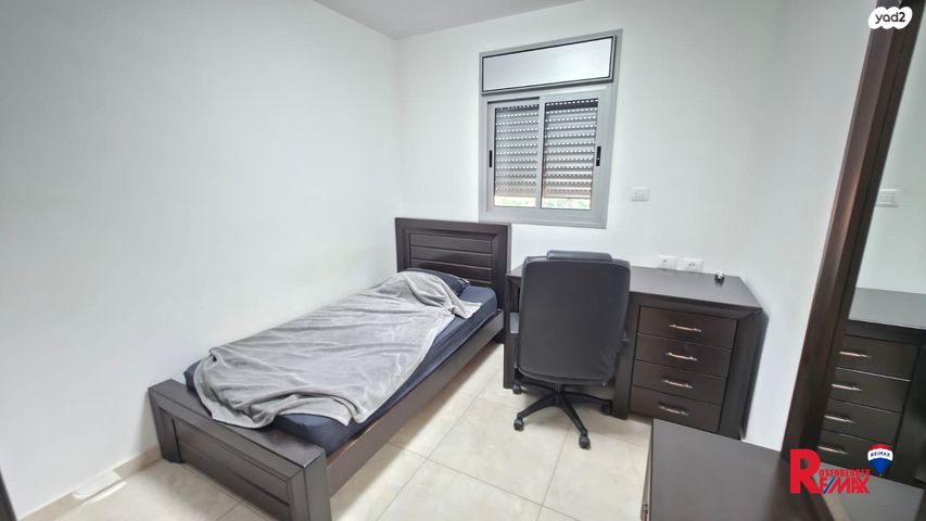 דירה, הדס 22, קרית אילון, חולון