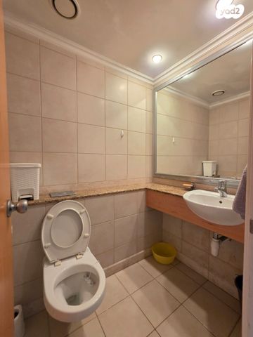 דירה, בורסה, רמת גן