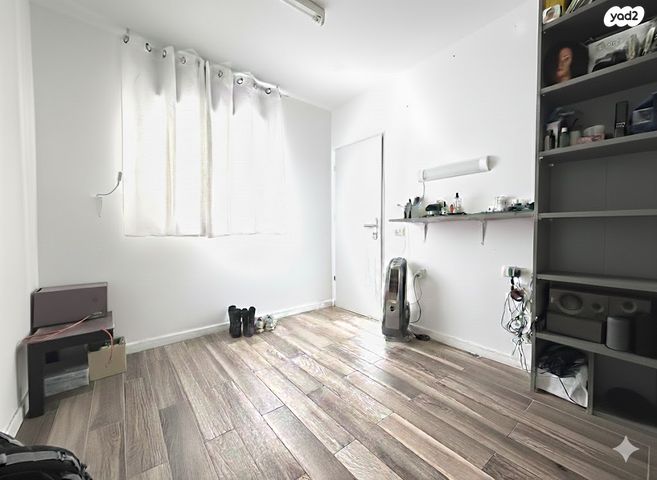 דירת גן, מאיר וייס, פסגת זאב, ירושלים