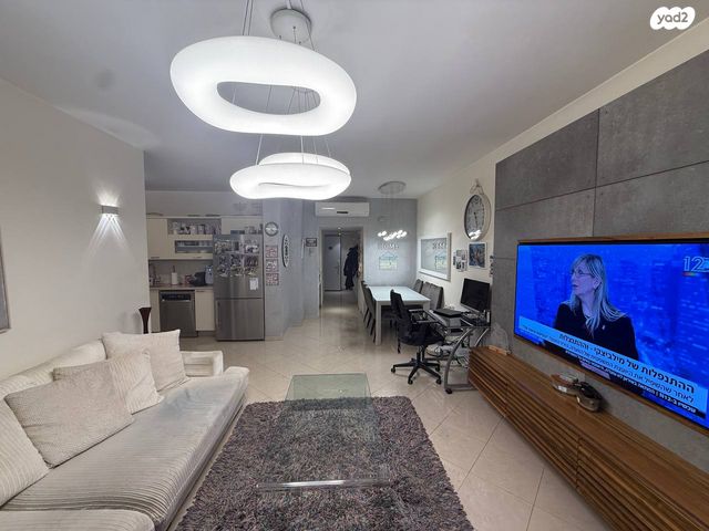 דירה, קיבוץ גלויות 18, רסקו ב', חולון