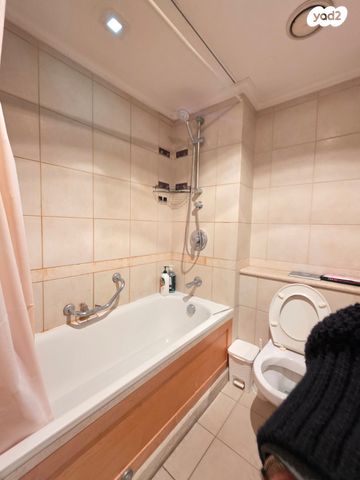 דירה, בורסה, רמת גן