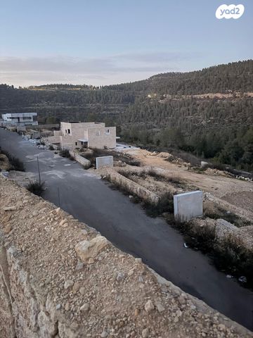 מגרשים, אבן ספיר, אבן ספיר