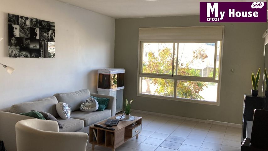 דירה, גדרה הצעירה, גדרה