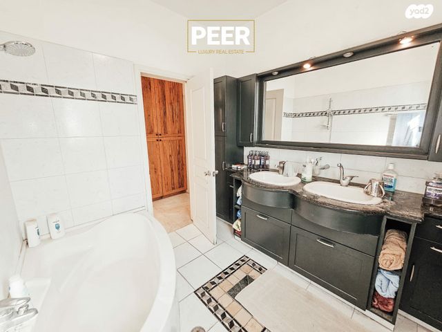 בית פרטי/ קוטג', מלחה, מנחת, ירושלים