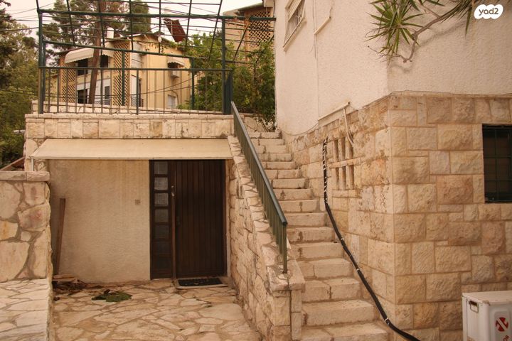 בית פרטי/ קוטג', החייל האלמוני, שכונת בן גוריון, מרכז העיר ג', רמת גן