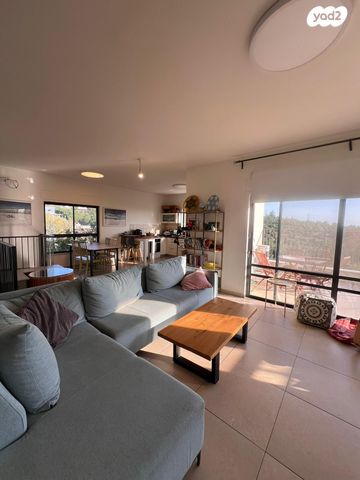 בית פרטי/ קוטג', הזורע 42, קציר