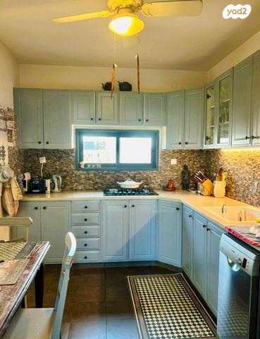 דירה, דקל, כפר סבא