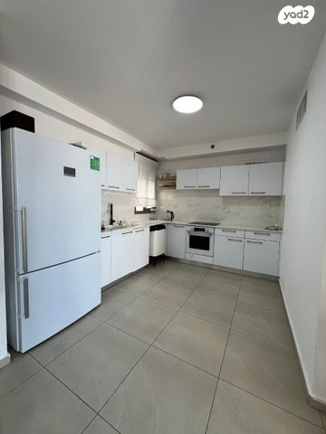 דירה, הגפן 2, כרמי הנדיב, אחוזת רוטנר, קרית מלאכי