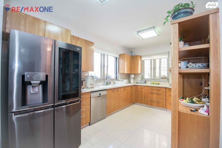 בית פרטי/ קוטג', רעננה