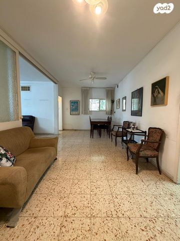 דירה, אהרון אייזנברג 14, א' / צפון מזרח העיר, רחובות