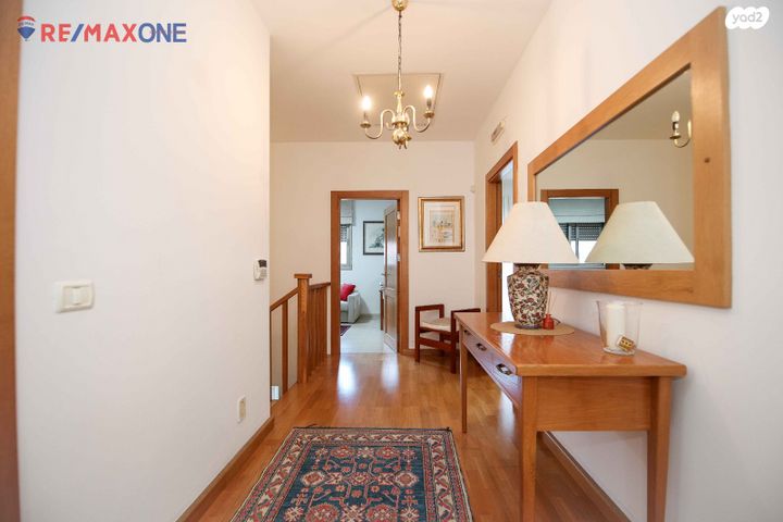 בית פרטי/ קוטג', רעננה