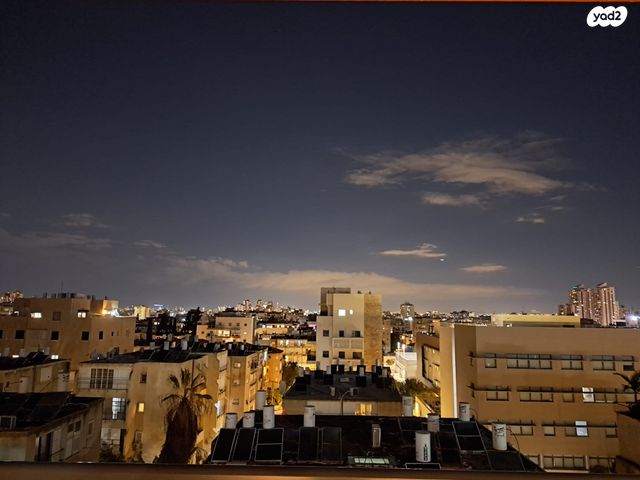 דירה, נתן ברניצקי, רמז, מערב ותיק, ראשון לציון