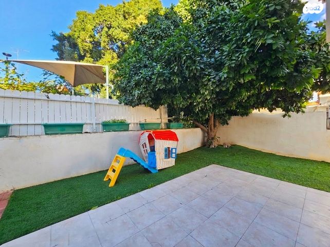 בית פרטי/ קוטג', האחים אל כוויתי 7, תל אביב יפו