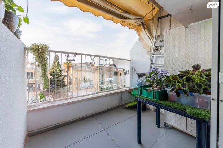 דירה, יוסף ספיר, שיפר, פתח תקווה