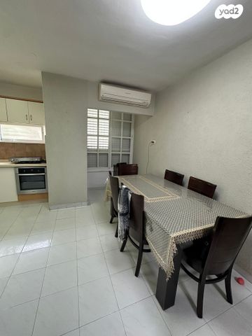 דירה, אליעזר בן יהודה, שכונה ב', באר שבע