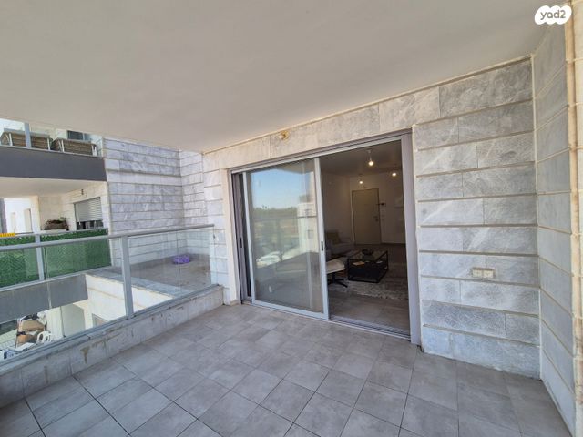 דירה, אהבת אדם, שרונה, כפר יונה