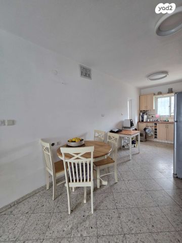 דירה, מרדכי מקלף, שכונה ו', באר שבע