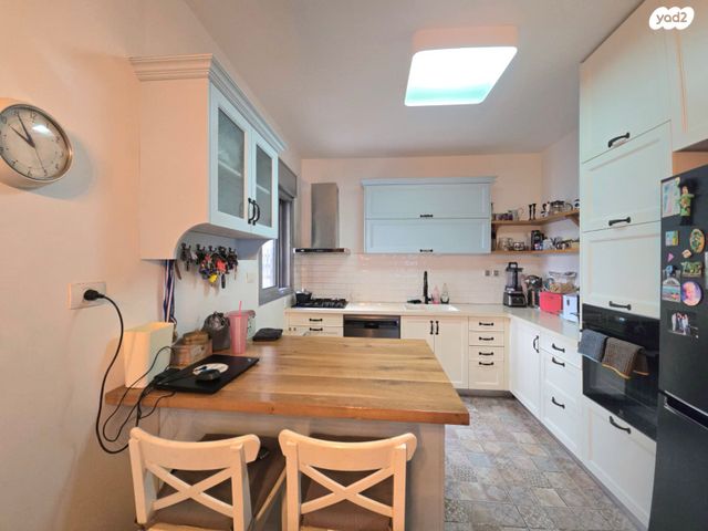 דירה, שדרות יצחק רבין, רמת אמיר, קדימה צורן