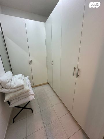 דירה, השונית, מרינה, הרצליה