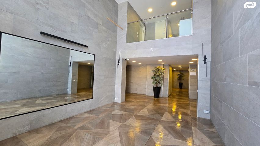 דירה, אהבת אדם, שרונה, כפר יונה