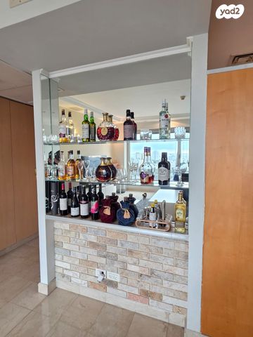 דירה, בורסה, רמת גן