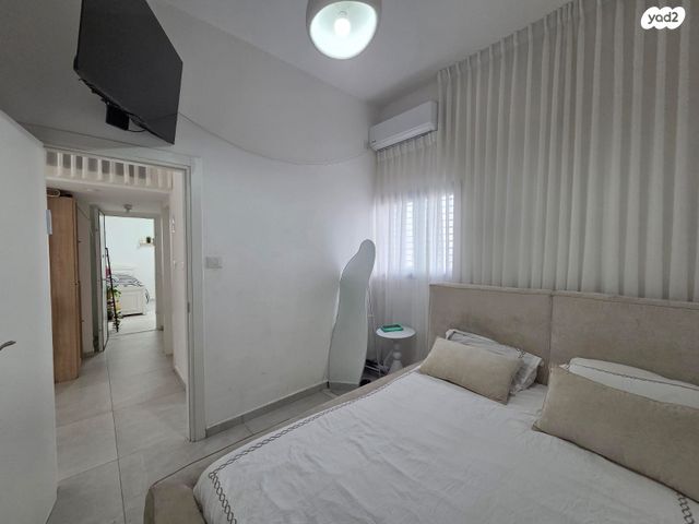 דירה, הרב כהנמן 143, מרכז בעלי המלאכה, בני ברק