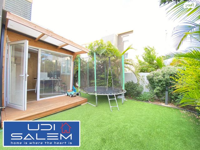 דופלקס, דרך הרעות, פרדסיה, פרדסיה