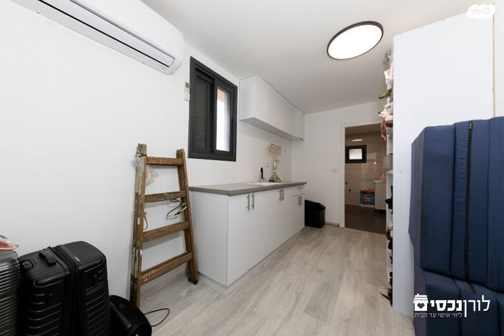 בית פרטי/ קוטג', ניל"י, דניה, רחובות