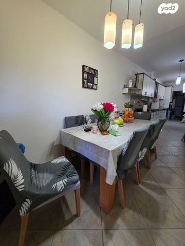 דירת גן, הדוברת, פנינת העמק, מגדל העמק