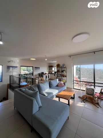 בית פרטי/ קוטג', הזורע 42, קציר