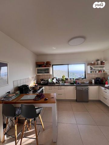 בית פרטי/ קוטג', הזורע 42, קציר