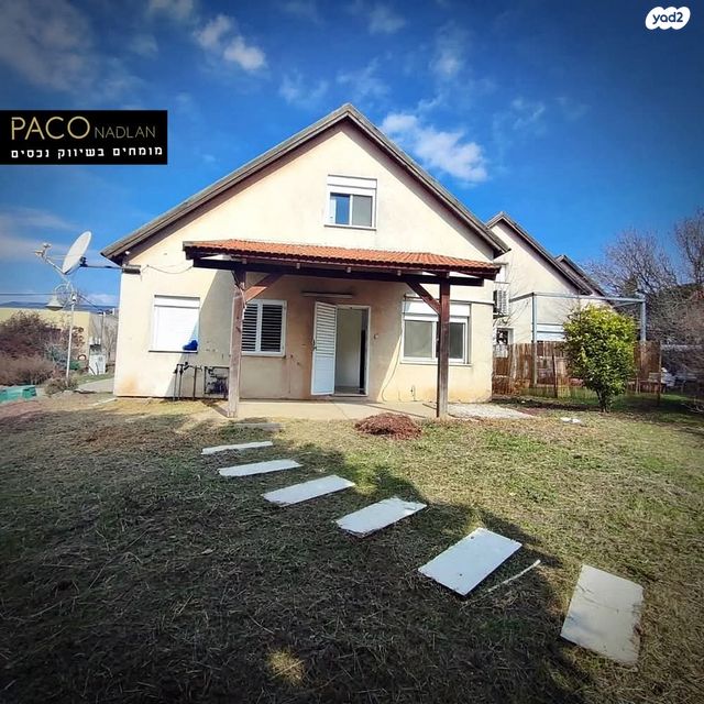 בית פרטי/ קוטג', עין זיוון