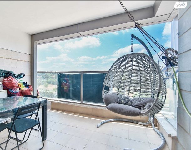 דירה, נחל פרת 3, אחוזת דניה, חדרה