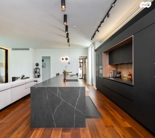 בית פרטי/ קוטג', קיסריה