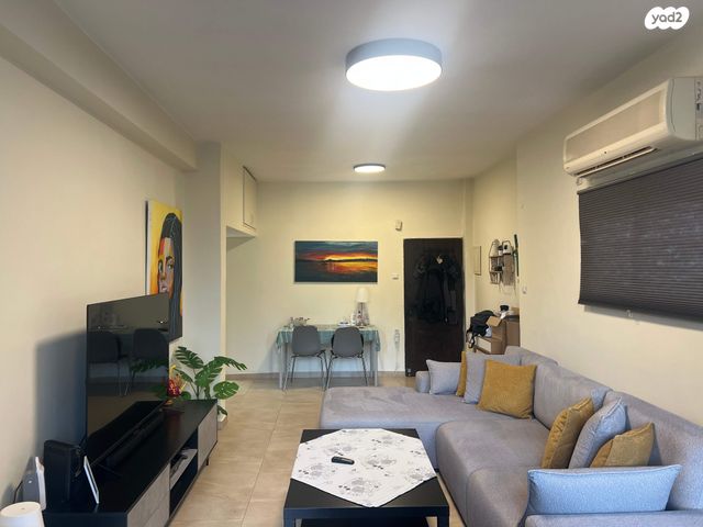 דירה, שדרות ירושלים, מרום נווה, רמת יצחק, רמת גן