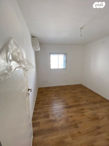 גג/ פנטהאוז, ויטל, פלורנטין, תל אביב יפו