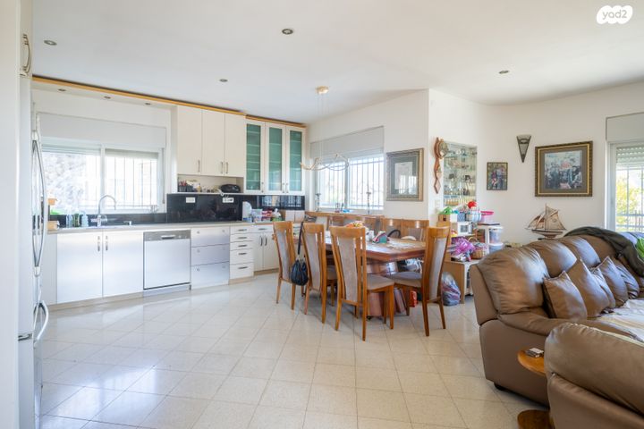 בית פרטי/ קוטג', אורה, אורה