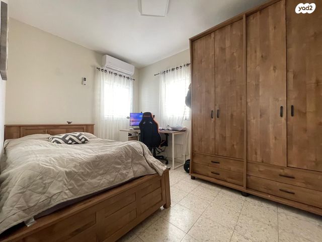 דירה, מנוחה ונחלה, ג' / מרכז מזרח העיר, רחובות