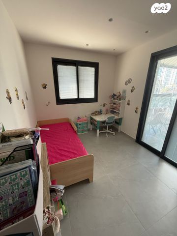 דירה, המתמיד 19, רמת גן