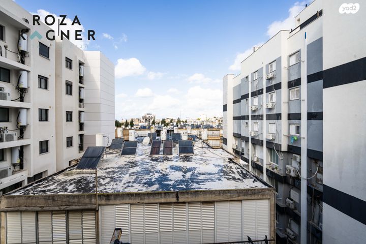 דירה, אנילביץ' 29, לב העיר, בת ים