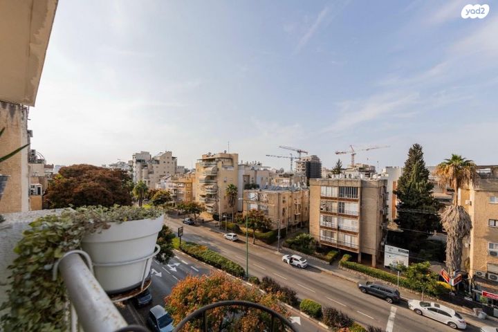 דירה, יוסף ספיר, שיפר, פתח תקווה