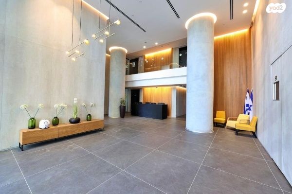 דירה, אריק איינשטיין, דרום חדש, פארק הים, בת ים