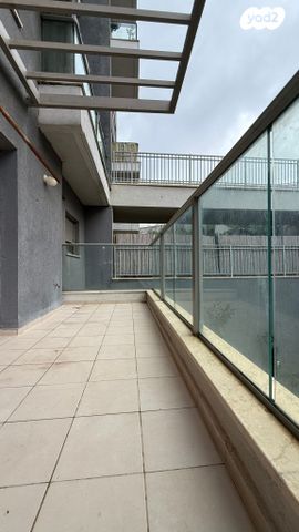 דירה, מצדה, אורנים, מעלות תרשיחא