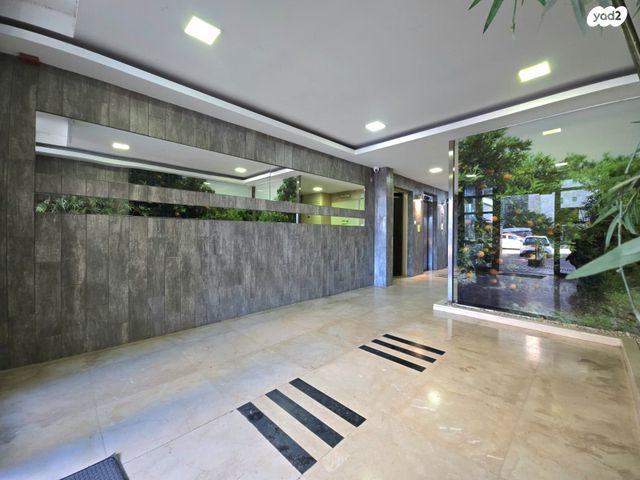 דירה, שדרות יצחק רבין, רמת אמיר, קדימה צורן