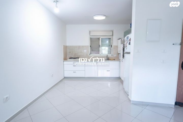 דירה, שרה אמנו 132, מודיעין מכבים רעות