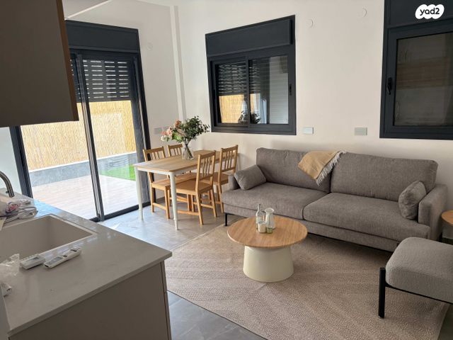 דירה, י"א באדר 15, נגבה, רמת גן