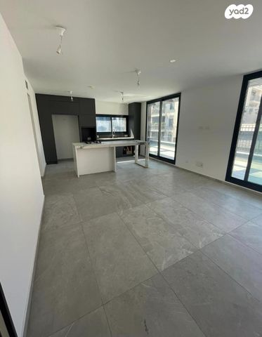 גג/ פנטהאוז, ויטל, פלורנטין, תל אביב יפו