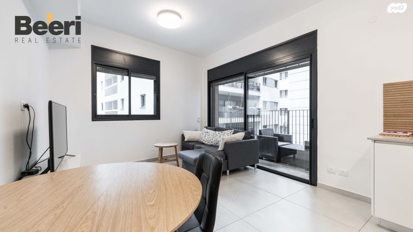 דירה, איתמר, חרוזים, רמת גן